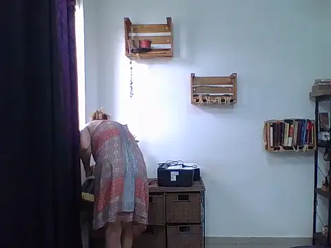 charlott ponce online show from 15, 12, 2025