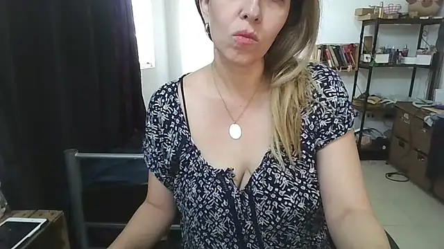 charlott ponce online show from 13, 7, 2026