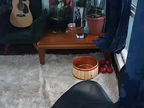 Snapshot of gerson173Hugo chatting on 17, 3, 2025 gerson173Hugo online show from 17, 3, 2025