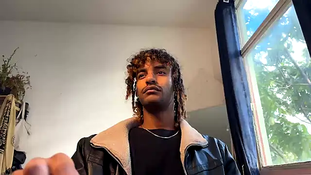 Snapshot of gerson173Hugo chatting on 26, 9, 2025 gerson173Hugo online show from 26, 9, 2025