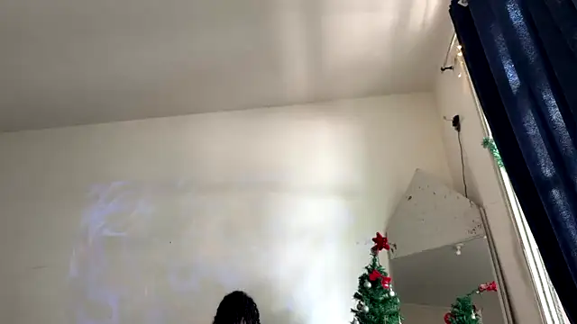 Snapshot of gerson173Hugo chatting on 3, 12, 2025 gerson173Hugo online show from 3, 12, 2025