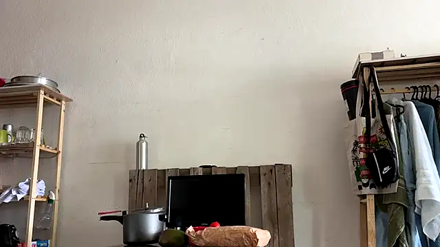 Snapshot of gerson173Hugo chatting on 6, 1, 2026 gerson173Hugo online show from 6, 1, 2026