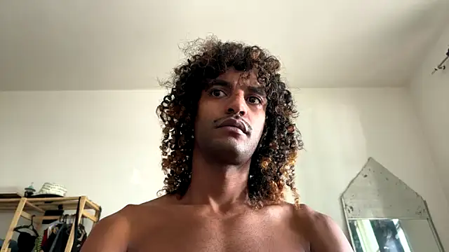 Snapshot of gerson173Hugo chatting on 28, 2, 2026 gerson173Hugo online show from 28, 2, 2026