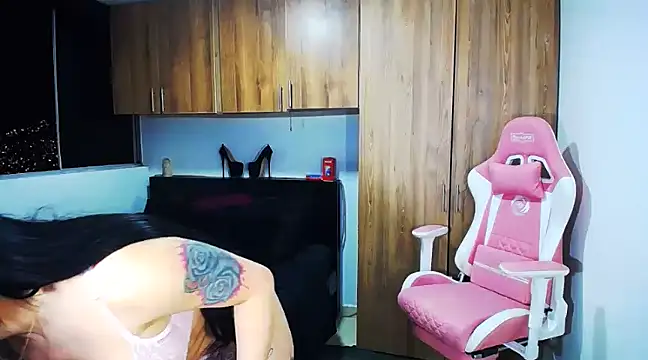 sweet temptation25 online show from 6, 1, 2025