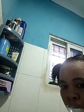 Amberay1 online show from 17, 12, 2025