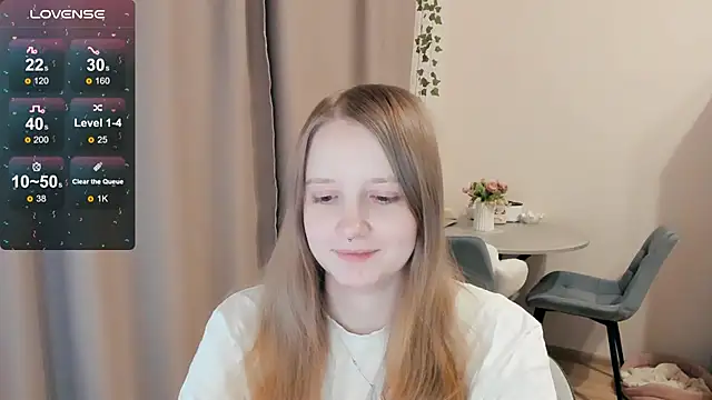 Snapshot of Alyaley chatting on 28, 11, 2025 Alyaley online show from 28, 11, 2025