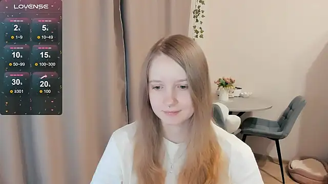 Snapshot of Alyaley chatting on 30, 11, 2025 Alyaley online show from 30, 11, 2025