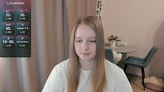 Snapshot of Alyaley chatting on 6, 3, 2026 Alyaley online show from 6, 3, 2026