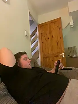 Snapshot of Lukeyboy027 chatting on 12, 3, 2025 Lukeyboy027 online show from 12, 3, 2025