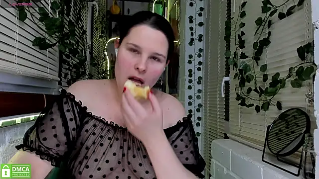 Candys booty online show from 16, 12, 2024