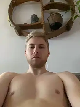Snapshot of HotIceman2407 chatting on 7, 1, 2025 HotIceman2407 online show from 7, 1, 2025