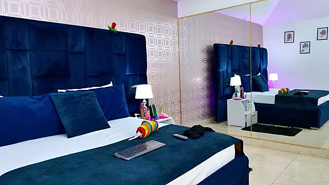 AnyLeonhard online show from 8, 9, 2025