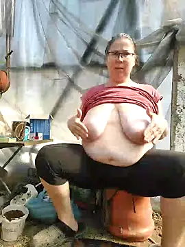 EmmaSquirt online show from 20, 3, 2025