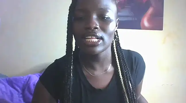 Mon cherrie  online show from 2, 12, 2024