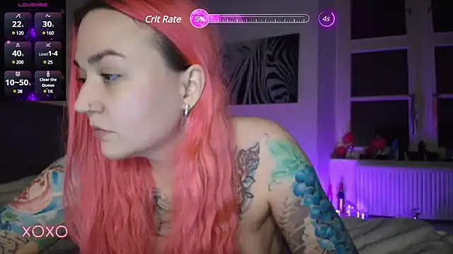 PinkHurricaneOfficial online show from 1, 3, 2025