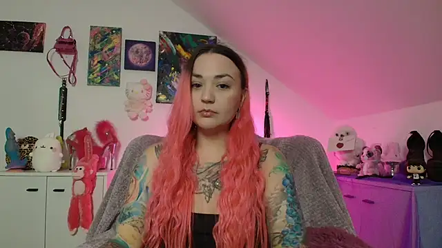 PinkHurricaneOfficial online show from 4, 10, 2025