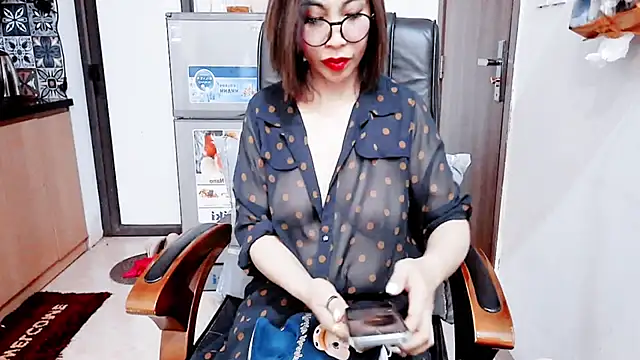 Snapshot of Miu-Le chatting on 14, 1, 2026 Miu-Le online show from 14, 1, 2026