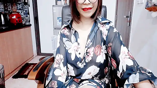 Snapshot of Miu-Le chatting on 20, 3, 2026 Miu-Le online show from 20, 3, 2026