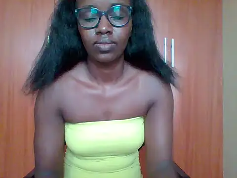 sexy darleen23 online show from 27, 4, 2026
