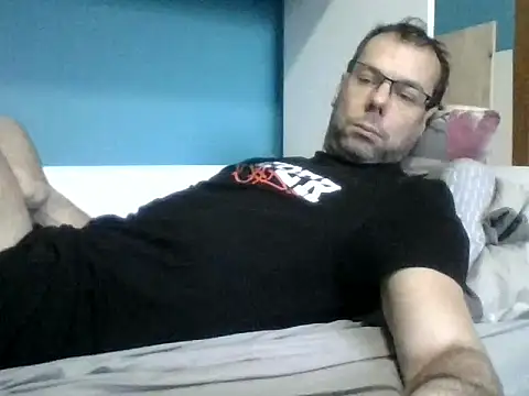 Snapshot of SEBIX-35 chatting on 22, 11, 2025 SEBIX-35 online show from 22, 11, 2025