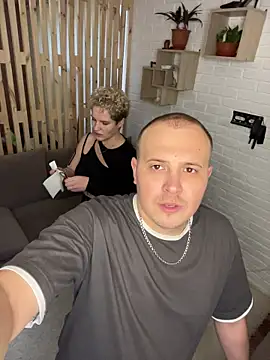 MrMrsRight online show from 30, 10, 2025