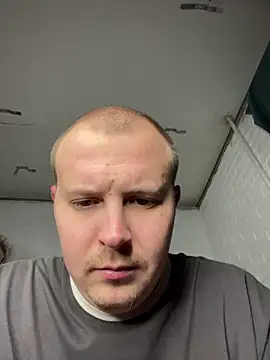 MrMrsRight online show from 21, 12, 2025