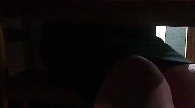 Snapshot of jessicalove99 chatting on 2, 1, 2025 jessicalove99 online show from 2, 1, 2025