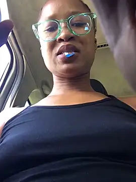 Snapshot of Amazingboodie chatting on 25, 1, 2025 Amazingboodie online show from 25, 1, 2025