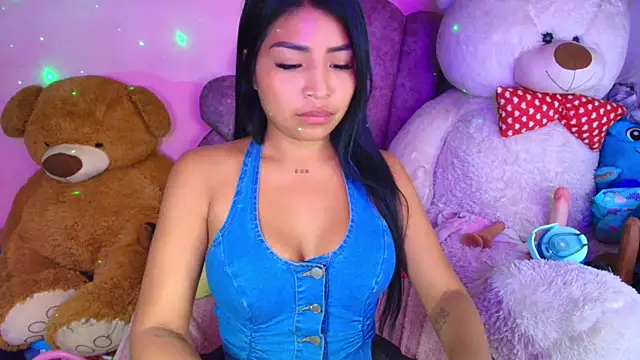 Pocahontascute 33 online show from 20, 5, 2026