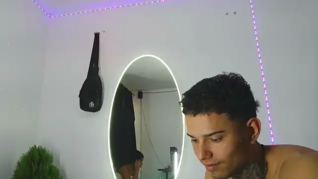 Skartoliver online show from 25, 9, 2025