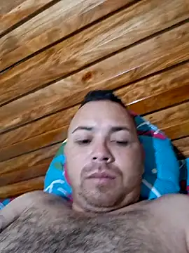 Snapshot of andres--z chatting on 5, 12, 2024 andres--z online show from 5, 12, 2024