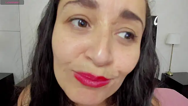 Snapshot of _luna__sweet_ chatting on 7, 2, 2025  luna  sweet  online show from 7, 2, 2025