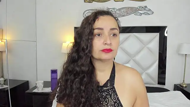 Snapshot of _luna__sweet_ chatting on 6, 3, 2025  luna  sweet  online show from 6, 3, 2025