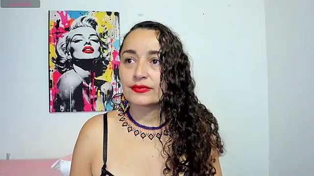 Snapshot of _luna__sweet_ chatting on 22, 3, 2025  luna  sweet  online show from 22, 3, 2025