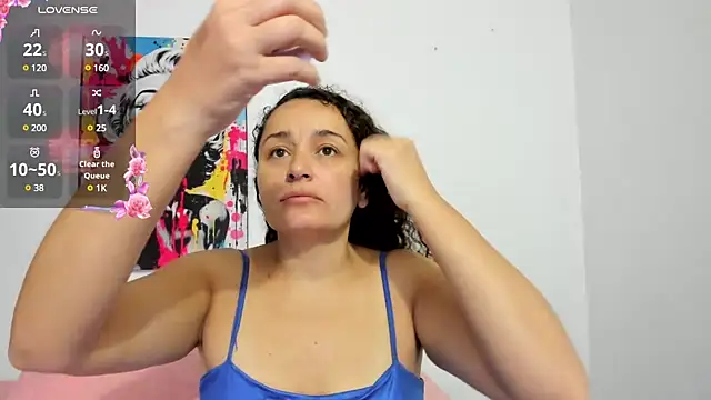Snapshot of _luna__sweet_ chatting on 23, 3, 2025  luna  sweet  online show from 23, 3, 2025