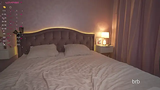  Moon  Shine  online show from 3, 4, 2026