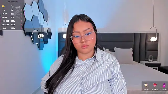 AmberLewis  online show from 16, 10, 2025