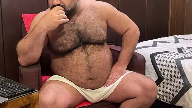HAIRY ARAB SULTAN online show from 24, 4, 2026