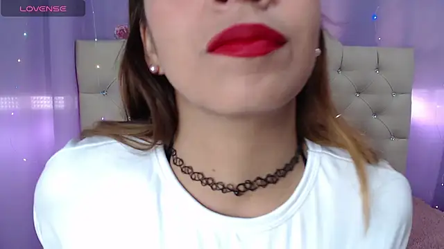 ameliefederline11 online show from 18, 3, 2025