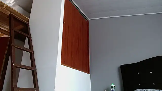 Emilia 1995 online show from 5, 8, 2026