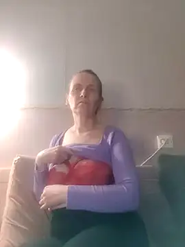 Evelina cute online show from 19, 1, 2025