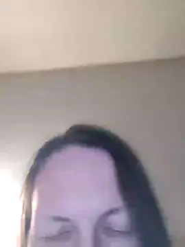 Evelina cute online show from 21, 1, 2025