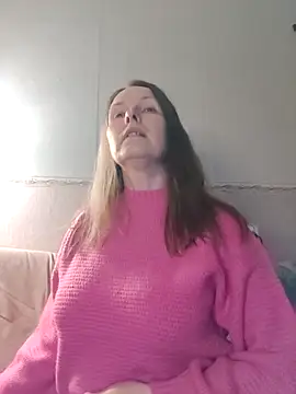 Evelina cute online show from 24, 1, 2025