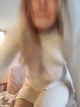Evelina cute online show from 30, 4, 2026