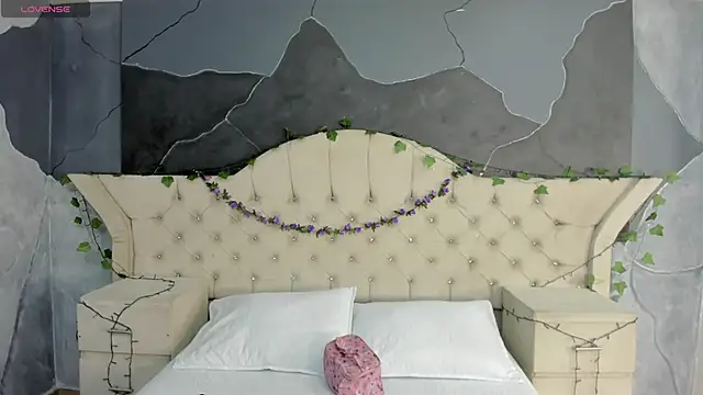 AmberGreyy  online show from 3, 11, 2025