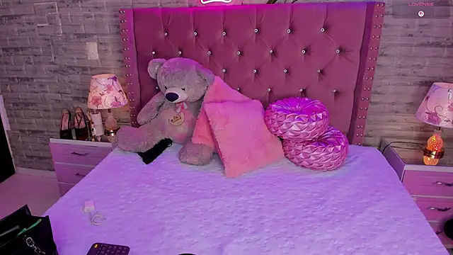 IsabellaBromsS online show from 27, 2, 2025