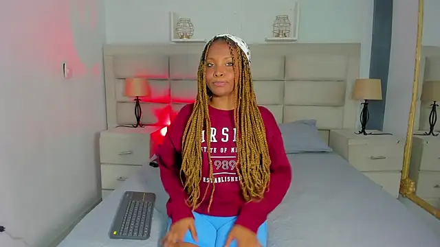 TifannyTaylor  online show from 21, 3, 2025