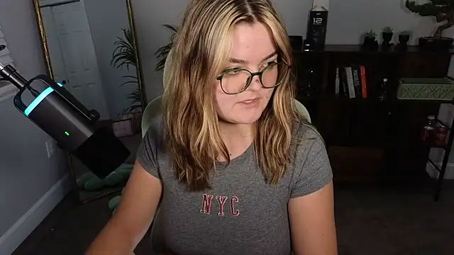 rodeobrii online show from 4, 10, 2025