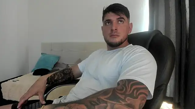 Teilor Creed online show from 30, 9, 2025