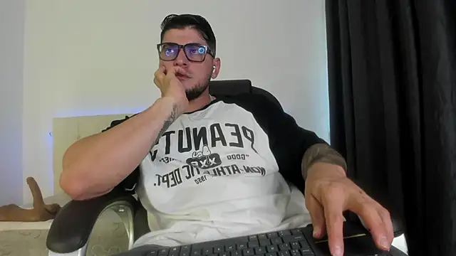 Teilor Creed online show from 9, 2, 2026